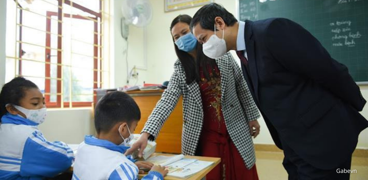 GIÁM ĐỐC SỞ GD-ĐT HÀ NỘI NÓI GÌ VỀ VIỆC TỔ CHỨC ĂN BÁN TRÚ CHO HỌC SINH TIỂU HỌC?